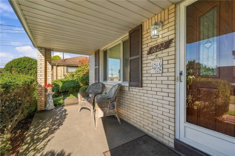 1822 Outlook Dr — photo 4