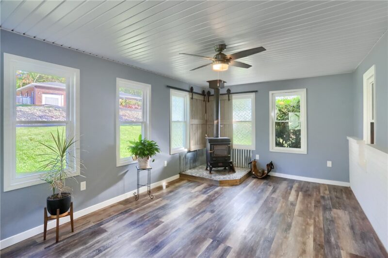 125 Park Drive — photo 3