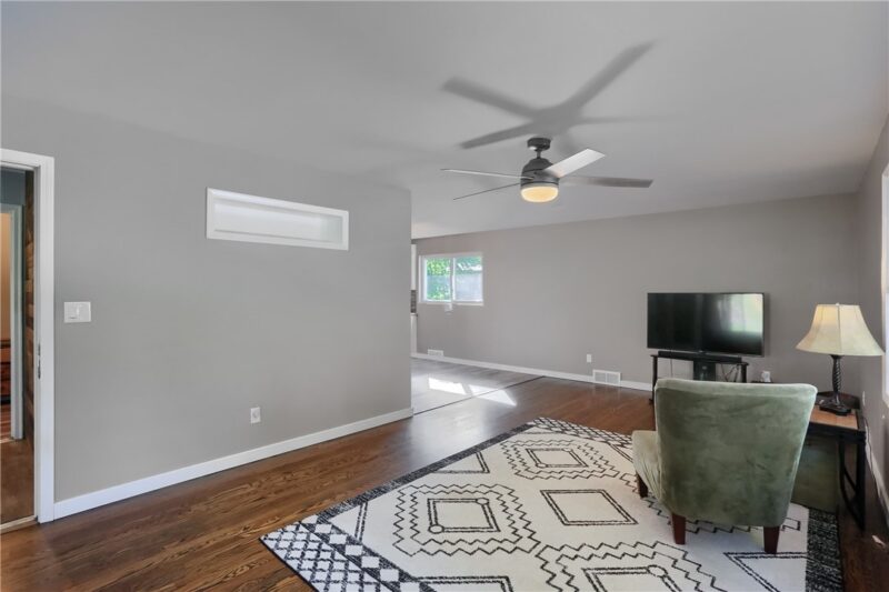 125 Park Drive — photo 8