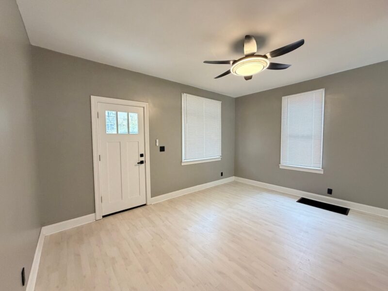 1110 Melrose Street — photo 4