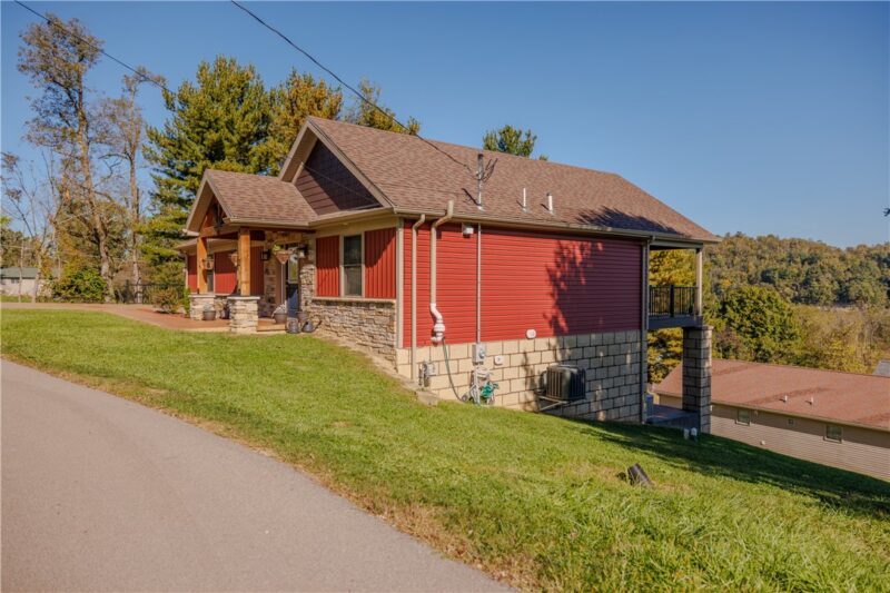 2 Nellie Ave — photo 5