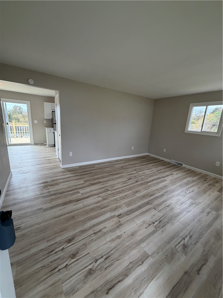 717 Monroe Ave — photo 5