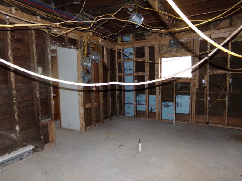 229 Meyers Avenue — photo 4