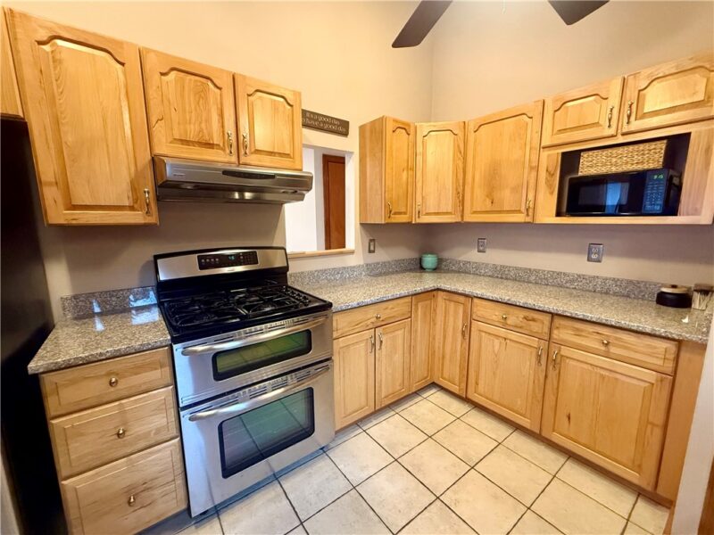 413 Summit Ave — photo 4
