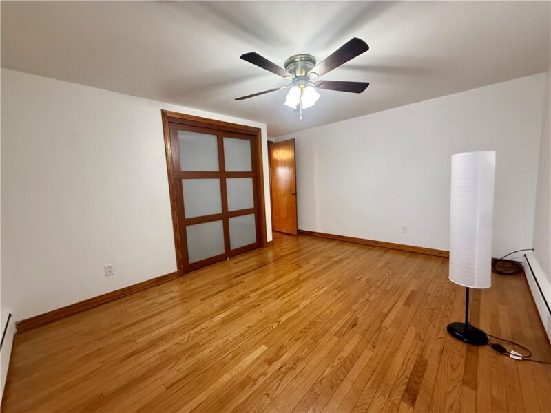 413 Summit Ave — photo 8