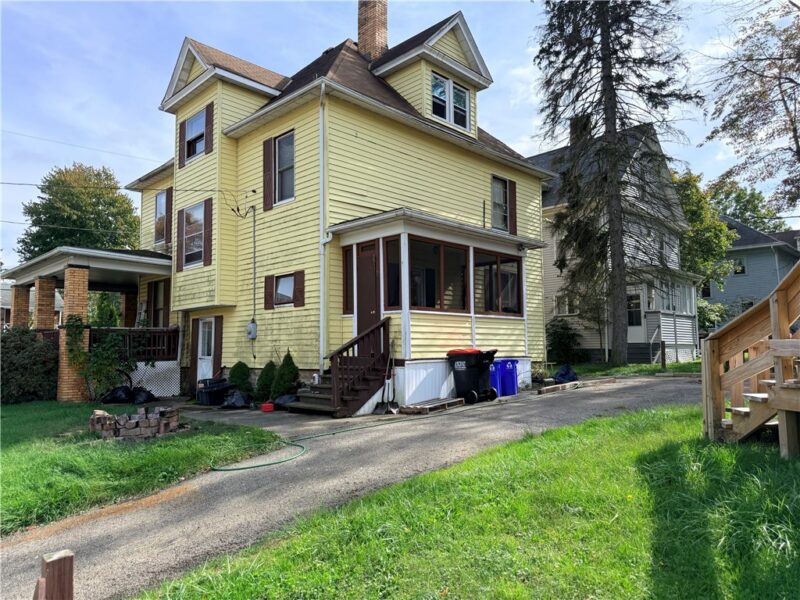 1315 Albert St — photo 5