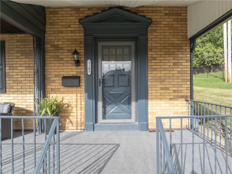 3105 Kestner Ave — photo 2