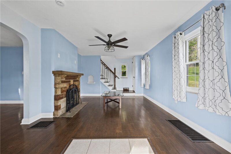 3105 Kestner Ave — photo 4