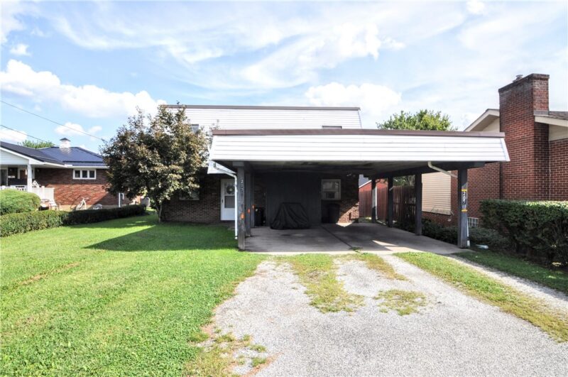 207 Scott St — photo 2