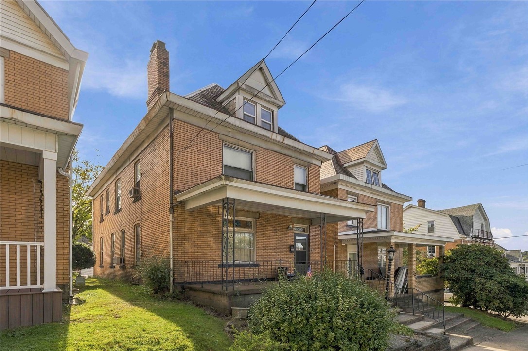 20 Magee Ave — photo 1