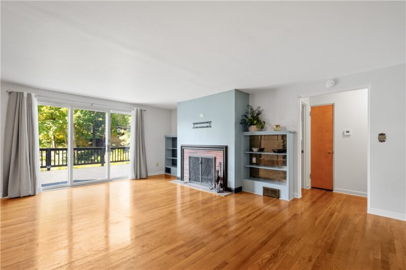 214 Drake Rd — photo 7