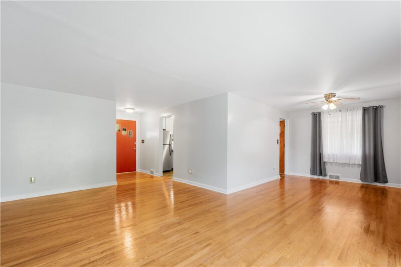 214 Drake Rd — photo 8