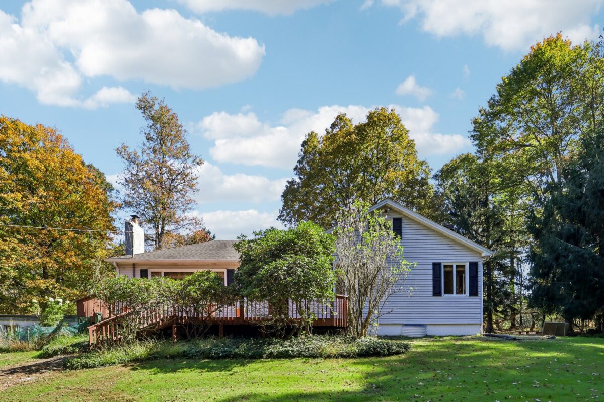 34 Glasgow Rd. — photo 1