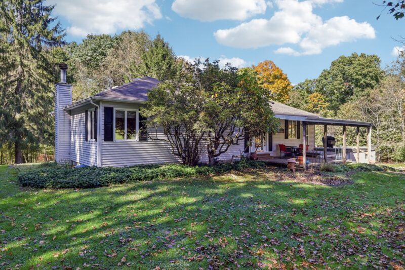 34 Glasgow Rd. — photo 2