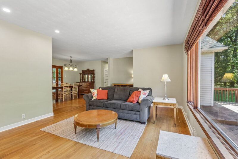 34 Glasgow Rd. — photo 8