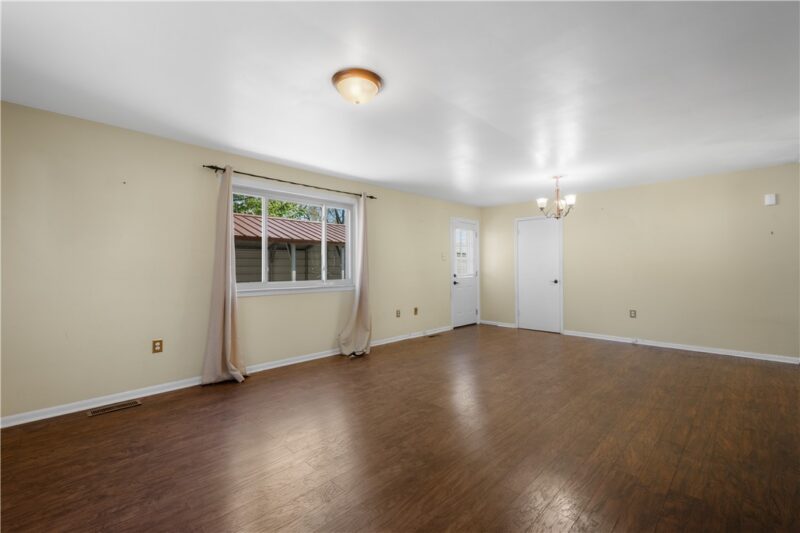 7 Meadow View Place — photo 3