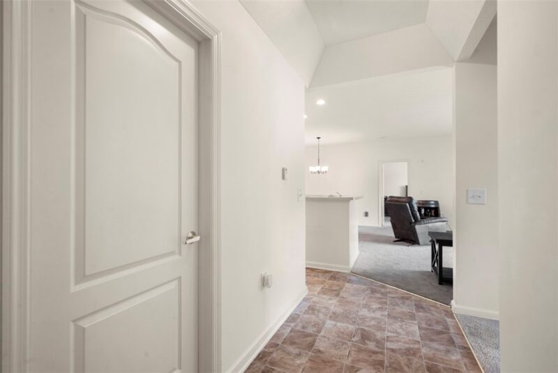 800 HIDDEN RIDGE COURT 203 — photo 4