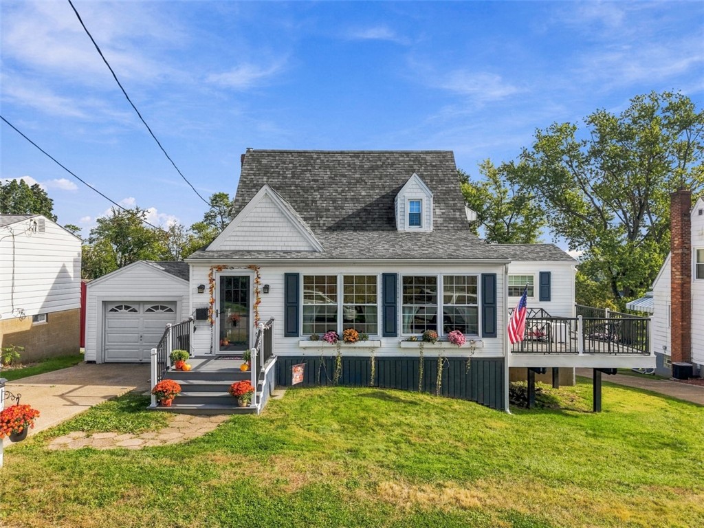 640 Riverview Dr — photo 1