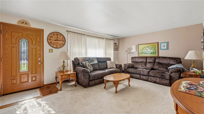 5805 Daniel Drive — photo 3
