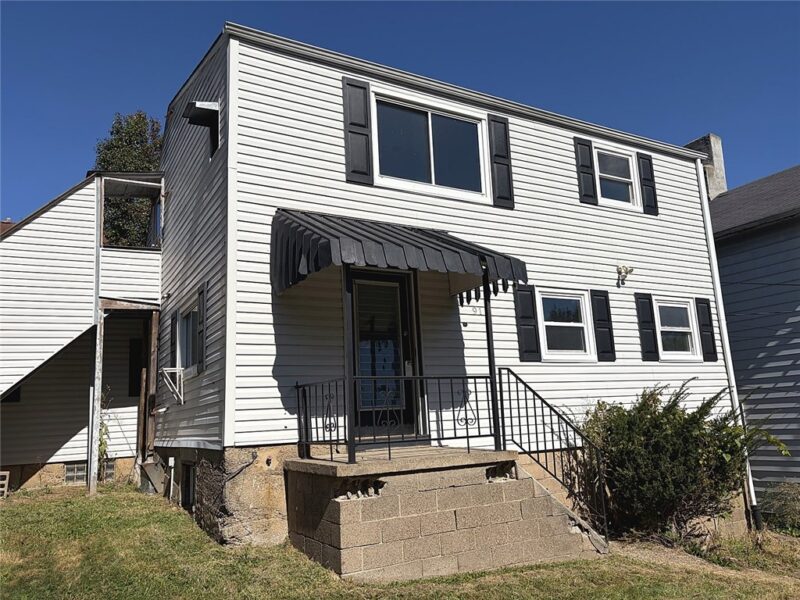 912 Hillsboro St — photo 2