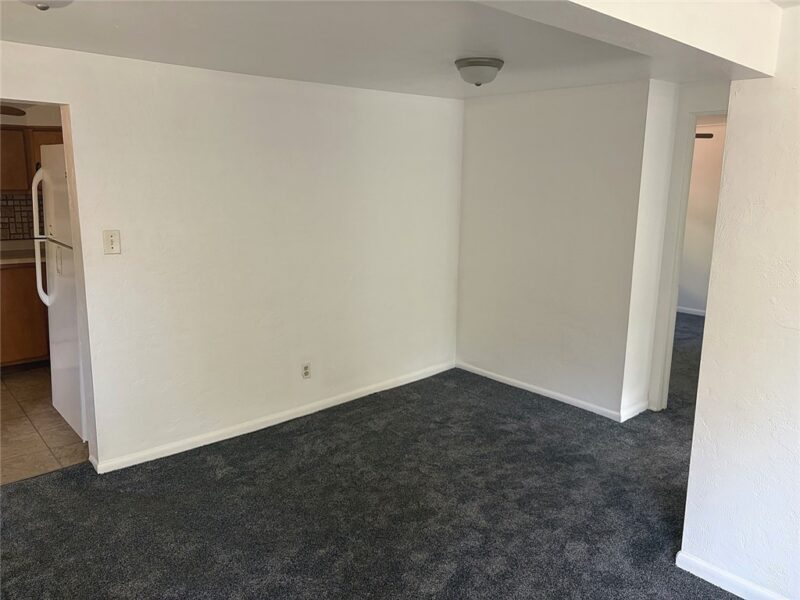 912 Hillsboro St — photo 7