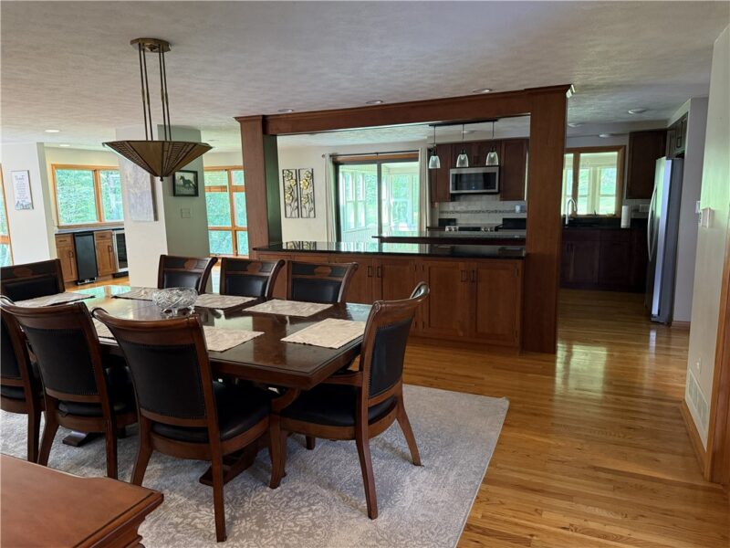 4900 Cole Road — photo 8