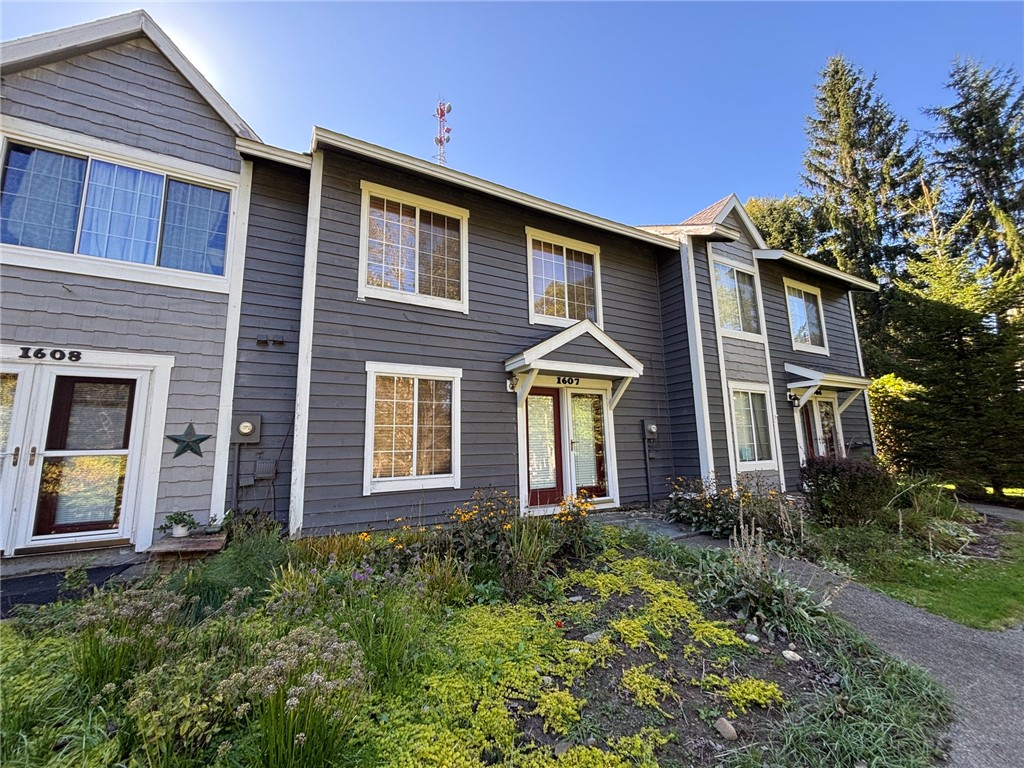1607 Snowfield Court — photo 1