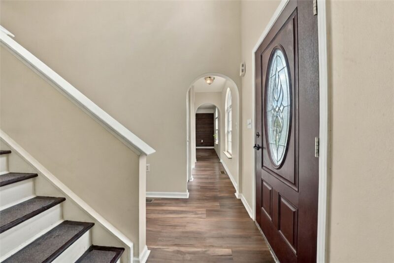 11893 Dartmoor Dr — photo 4