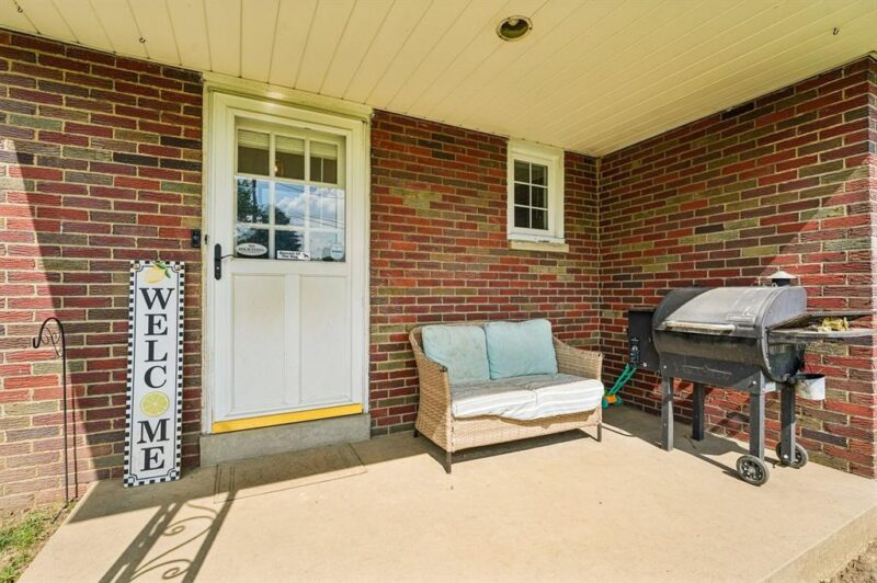 228 Walnut STREET — photo 2
