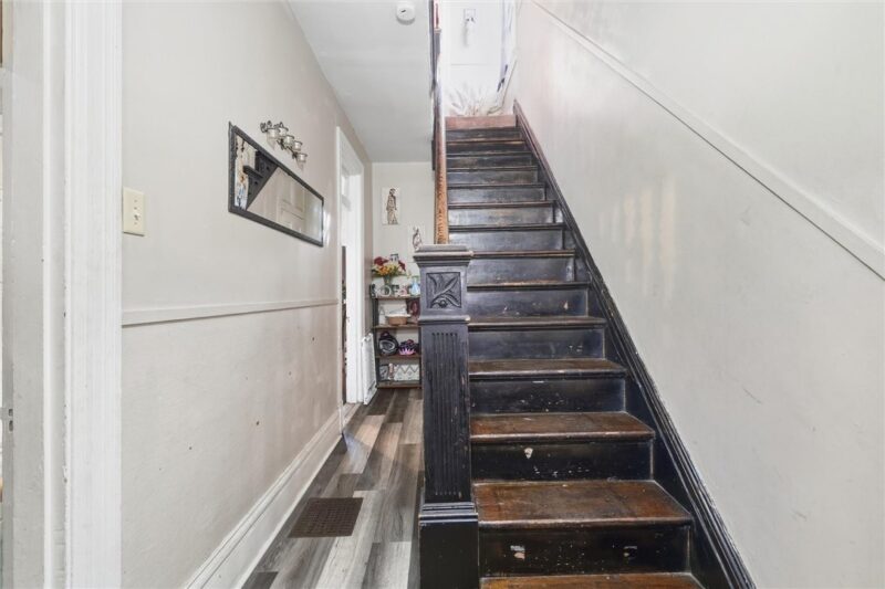 438 Fisher St — photo 7