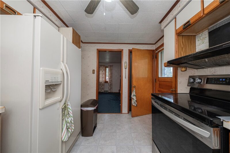 1323 Hamilton Rd — photo 4