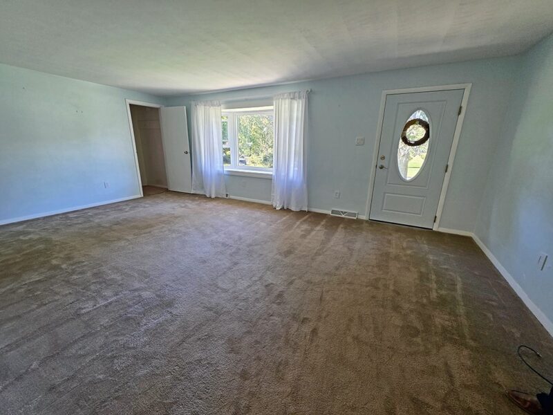 6382 Ferguson Road — photo 2