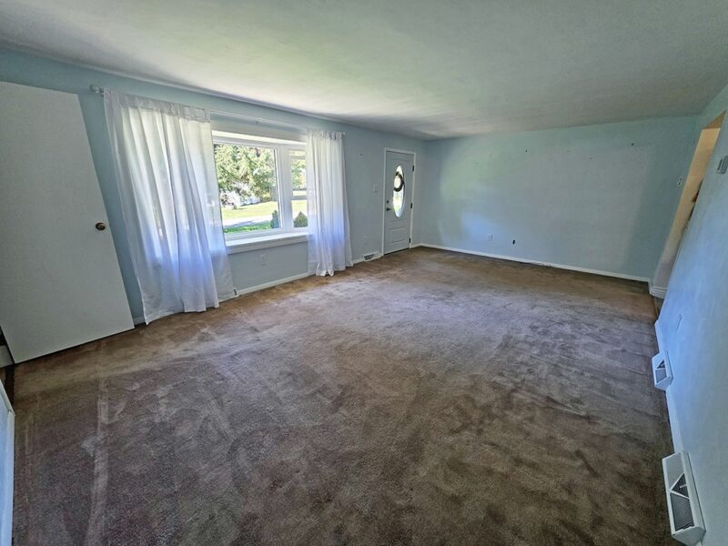 6382 Ferguson Road — photo 3