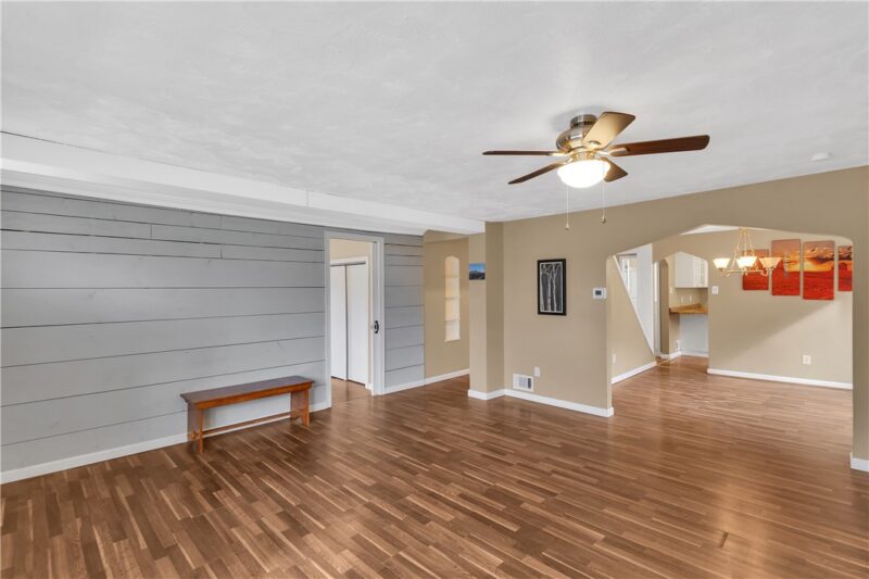 1014 Sadowski Ave — photo 7
