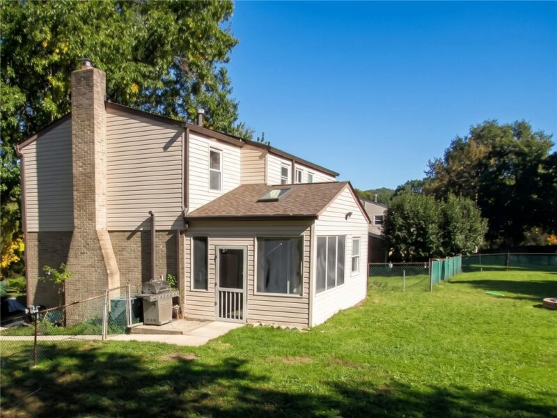 3939 HICKORY HILL RD — photo 3