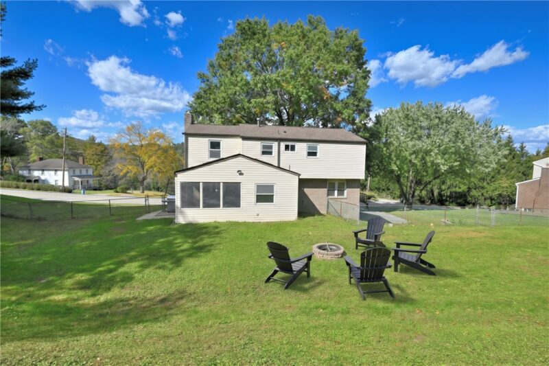 3939 HICKORY HILL RD — photo 4