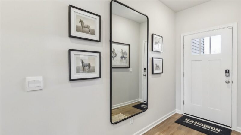 104 Dominic Court — photo 2
