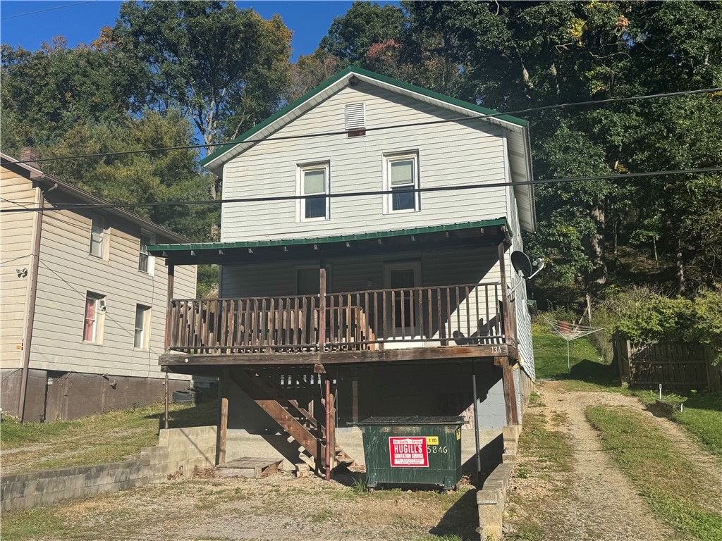 134 Douglas St — photo 1