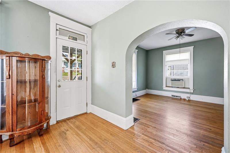 453 Lafayette Ave — photo 5