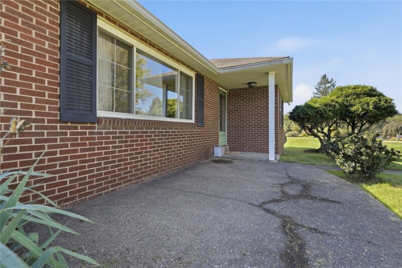 1924 Arden Dr — photo 5