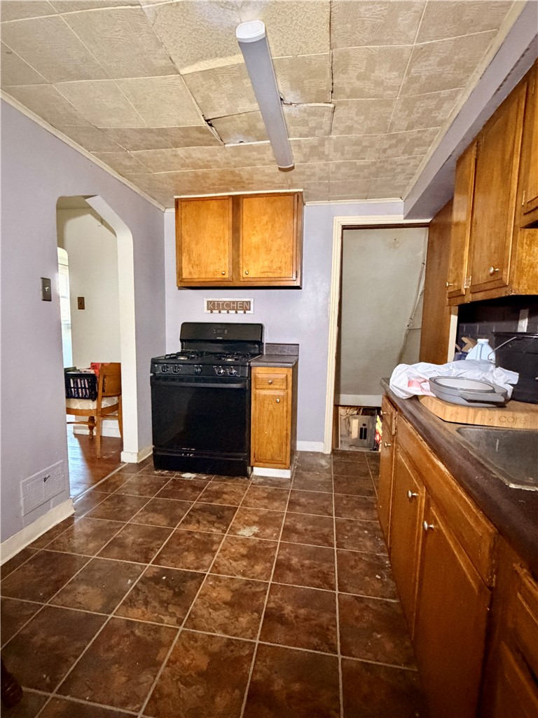 271 Kohen St — photo 8
