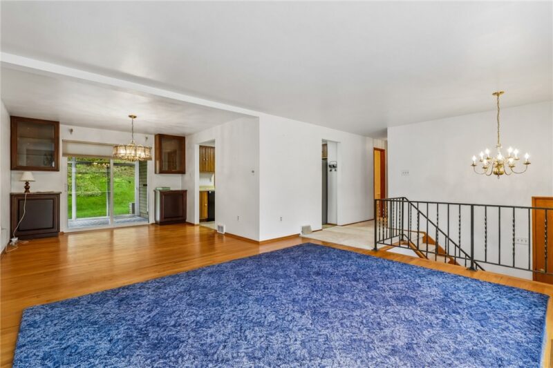 407 Laurie Dr — photo 7