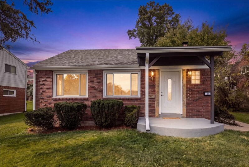 1017 Girard Rd