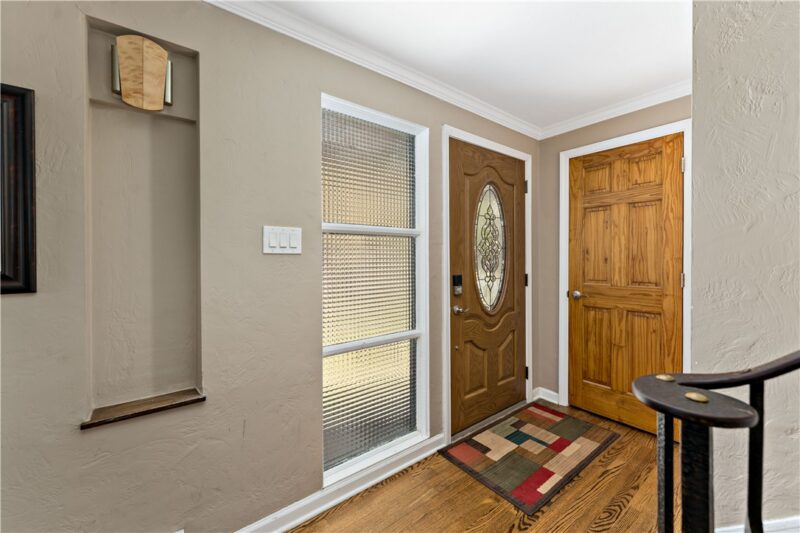 430 Summit Drive — photo 5