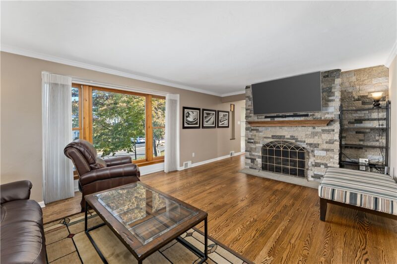 430 Summit Drive — photo 6
