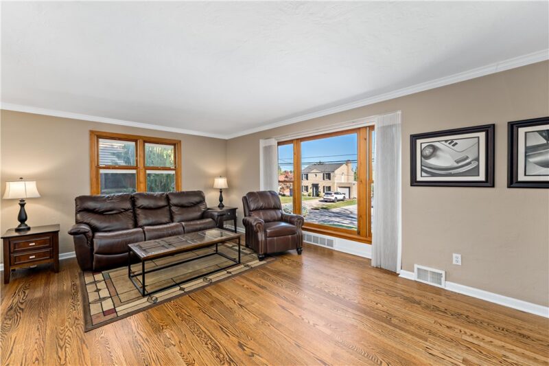 430 Summit Drive — photo 8