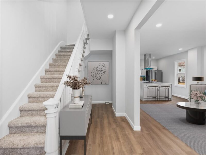 710 7th Ave — photo 2