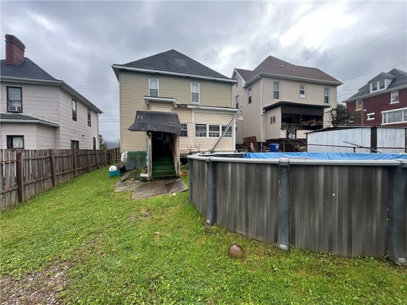 618 Morrell Ave — photo 2