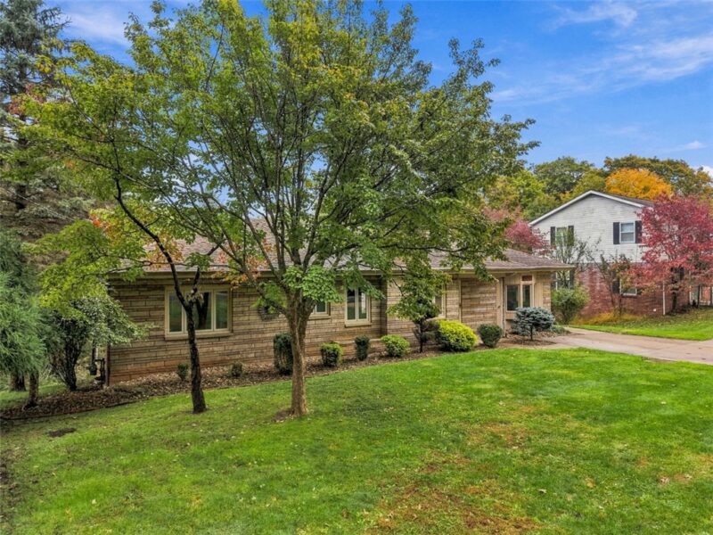 205 Woodside Dr — photo 3