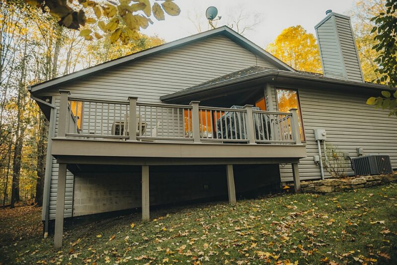 796 South Shore Trail — photo 4